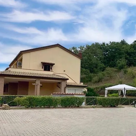 Pratini Delle Stelle Hébergement de vacances *